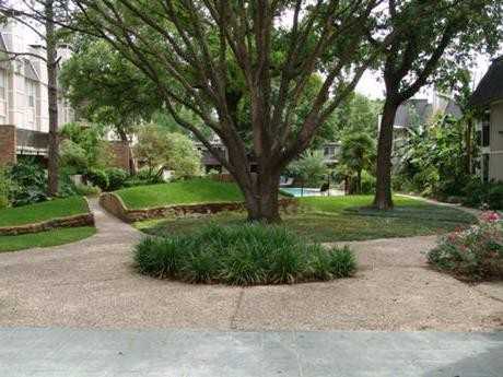 2200 S Gessner Rd #B2 - Photo 3 of 3