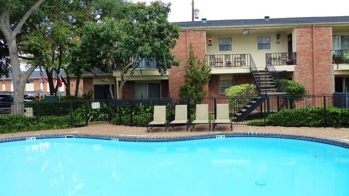 6666 Chimney Rock Rd #B1 - Photo 7 of 16