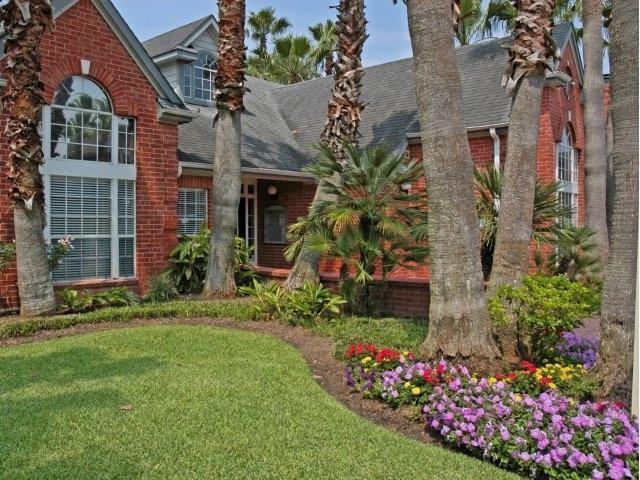 7200 Almeda Rd #B3 - Photo 2 of 23