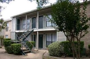 2301 Hayes Rd #C1 - Photo 1 of 1