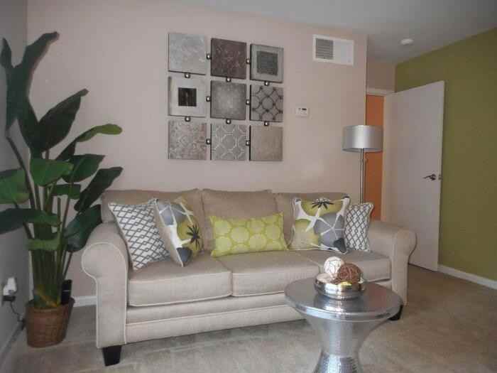 12730 Whittington Dr #B2 - Photo 6 of 11