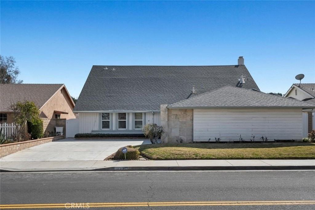 23850 Via Jacara - Photo 3 of 41