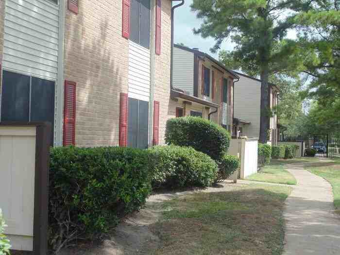 12603 Northborough Dr #B3 - Photo 2 of 13