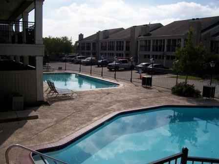 17715 Wayforest Dr #C2 - Photo 3 of 10