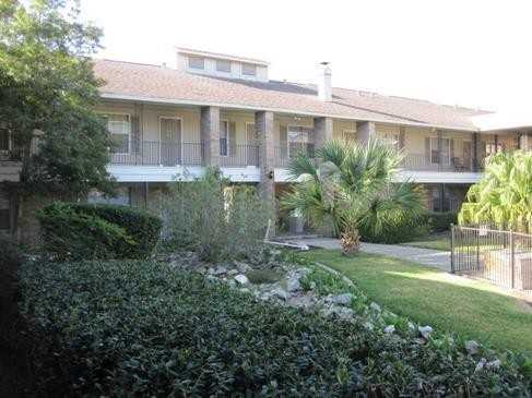 3030 S Broadway St #C3 - Photo 3 of 14