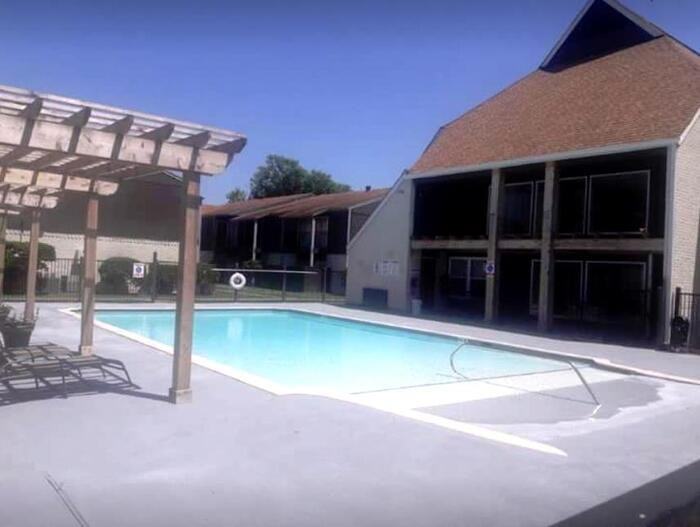 1919 13th Ave N #D1 - Photo 6 of 17