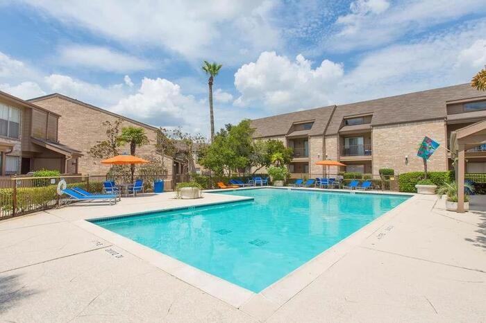 10925 Beamer Rd #B2 - Photo 5 of 13