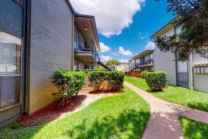 707 El Dorado Blvd #D2 - Photo 5 of 25