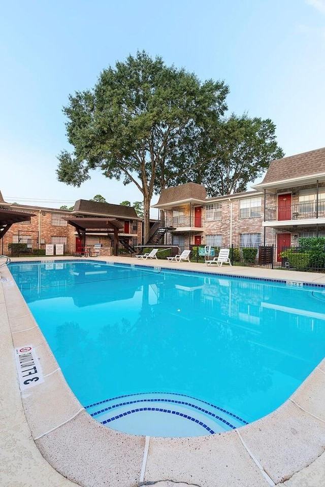 3800 Sherwood Ln #A1 - Photo 2 of 9