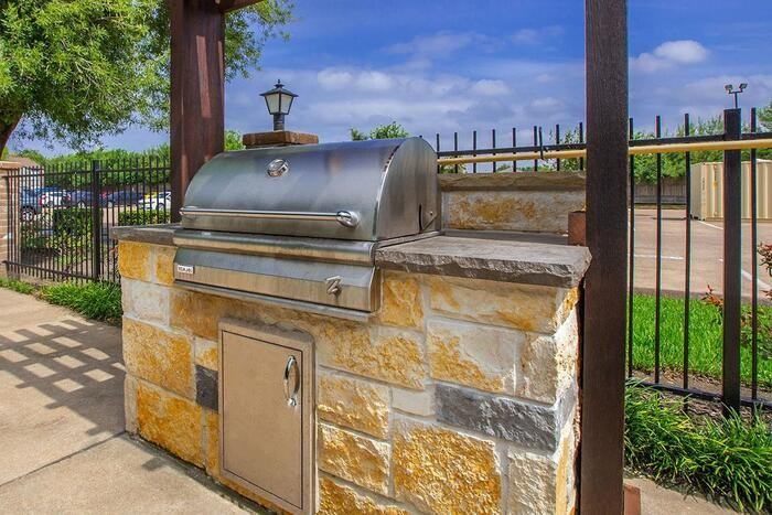 3520 Burke Rd #B4 - Photo 5 of 12