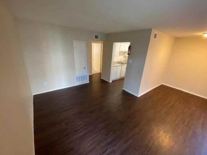 10901 Telephone Rd #D1 - Photo 7 of 20