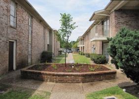 featured image of 10011 Hammerly Blvd #D1