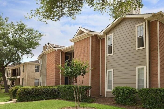 305 Hobbs Rd #B1 - Photo 5 of 28