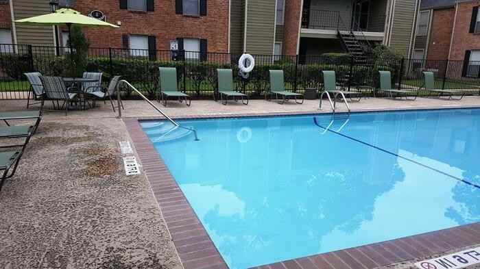 10802 Greencreek Dr #B3 - Photo 2 of 21