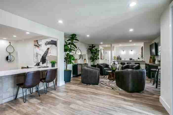 6830 Champions Plaza Dr #C1 - Photo 7 of 17