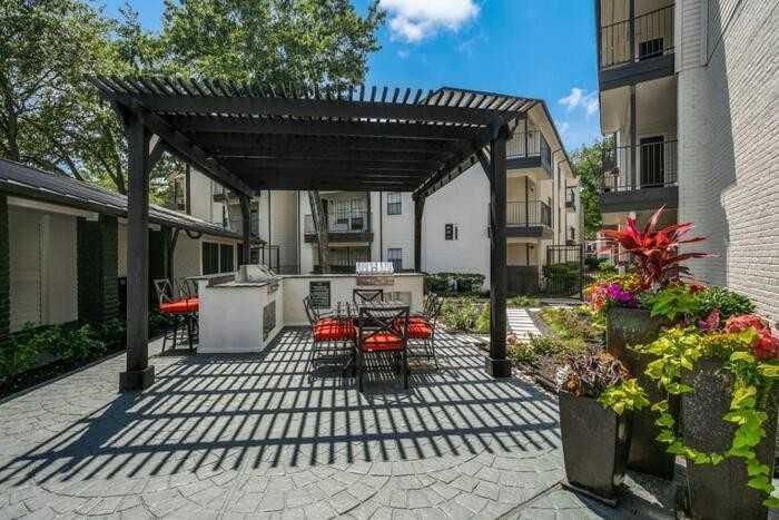 6830 Champions Plaza Dr #C3 - Photo 4 of 21