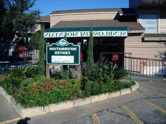 5909 Ranchester Dr #A1 - Photo 6 of 12