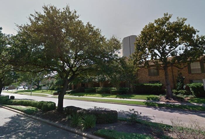 1617 Fountain View Dr #B3 - Photo 5 of 28