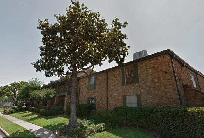 1617 Fountain View Dr #B5 - Photo 4 of 30