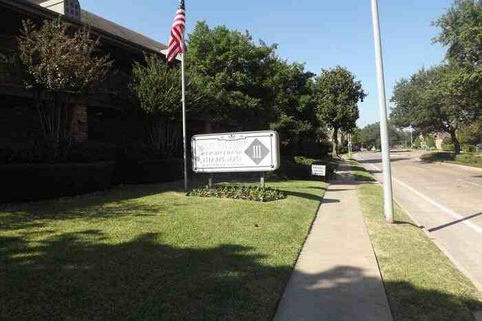 1617 Fountain View Dr #B7 - Photo 7 of 32