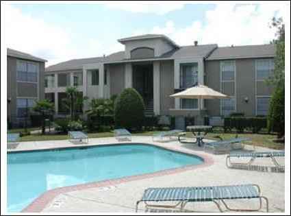 3400 Ocee St #C2 - Photo 2 of 10