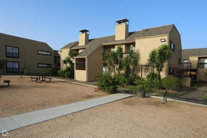 2900 S Gessner Rd #A1 - Photo 6 of 17