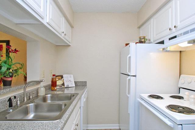 1202 Seagler Rd #B2 - Photo 6 of 12