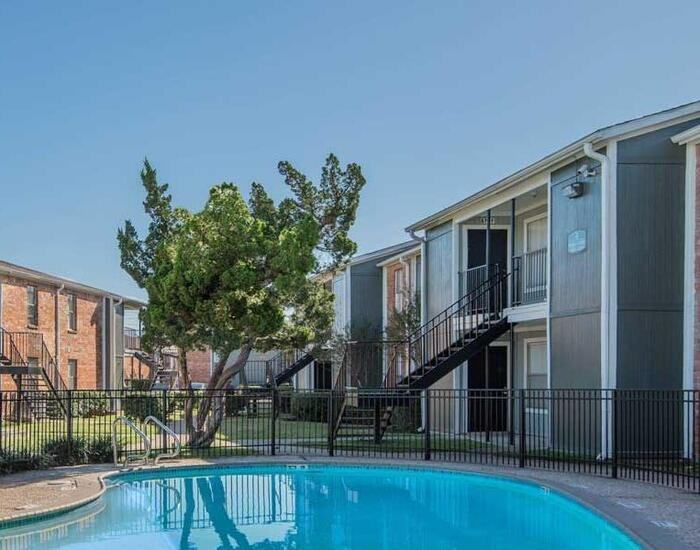 8201 W Bellfort Ave #B1 - Photo 6 of 33