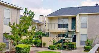 11025 Larkwood Dr #B5 - Photo 1 of 1