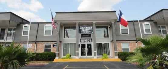 12945 S Post Oak Rd #D1 - Photo 2 of 7