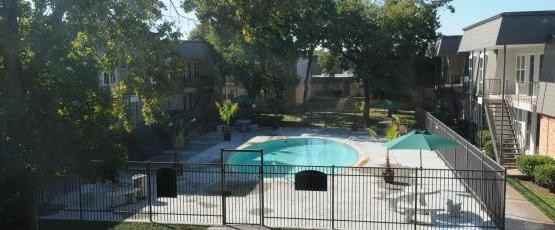 12945 S Post Oak Rd #D1 - Photo 3 of 7