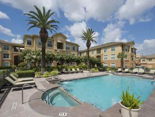 3300 Sage Rd #B6 - Photo 5 of 24