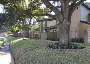 2851 Wallingford Dr #C1 - Photo 1 of 1