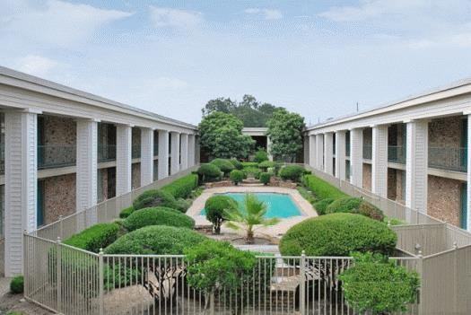 5815 Gulfton St #C5 - Photo 3 of 18