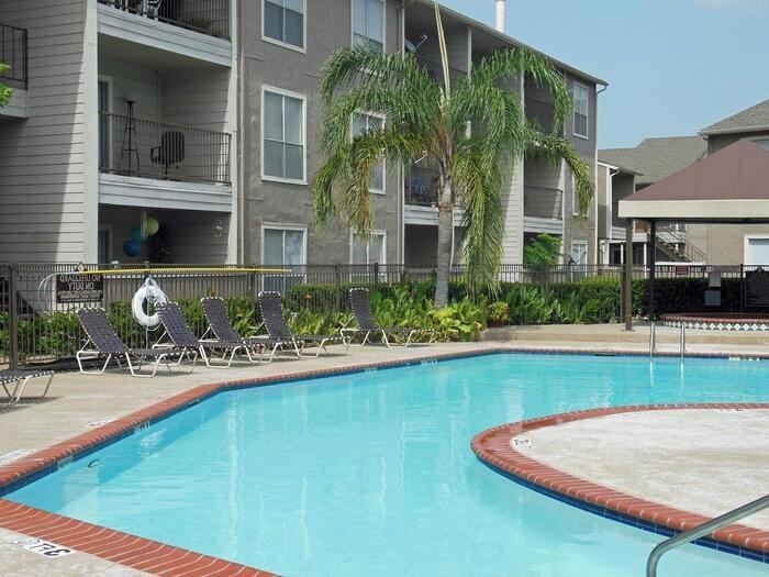 12850 Whittington Dr #B1 - Photo 5 of 13