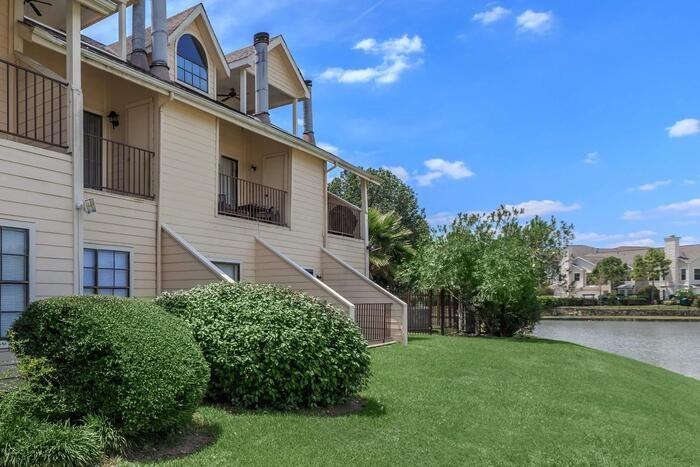 18142 S Parkview Dr #B3 - Photo 6 of 50