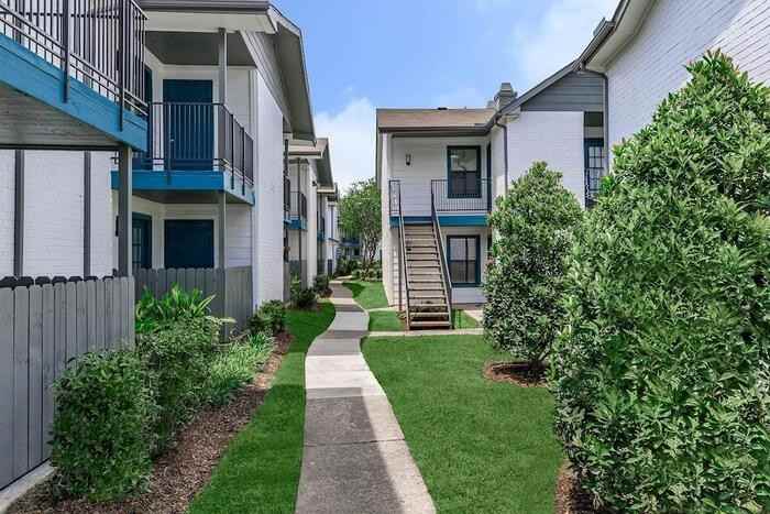 17103 Clay Rd #B1 - Photo 2 of 26