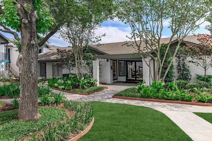 17103 Clay Rd #A1 - Photo 5 of 26