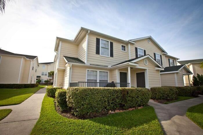 333 Normandy St #E1 - Photo 6 of 17