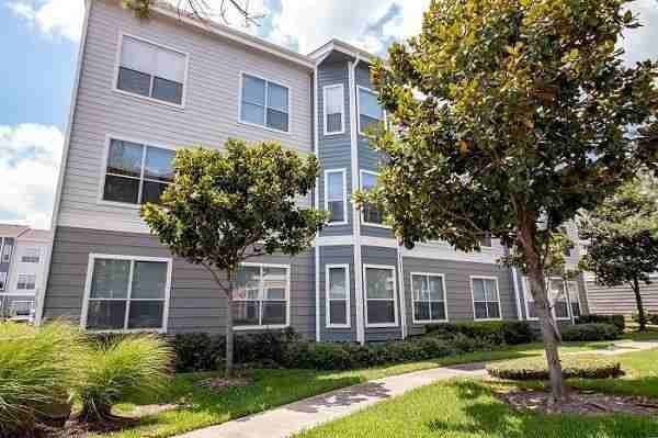 2600 Westhollow Dr #C1 - Photo 2 of 17