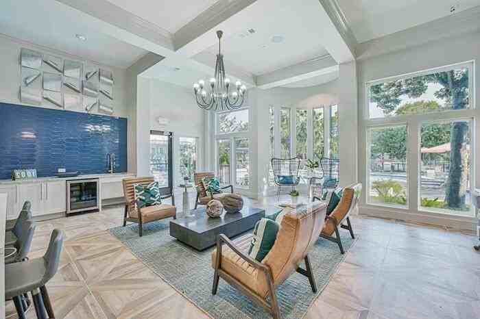 1414 S Dairy Ashford Rd #C1 - Photo 3 of 18