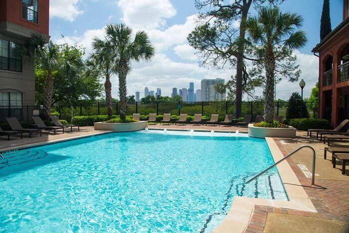 320 Jackson Hill St #C1 - Photo 4 of 28