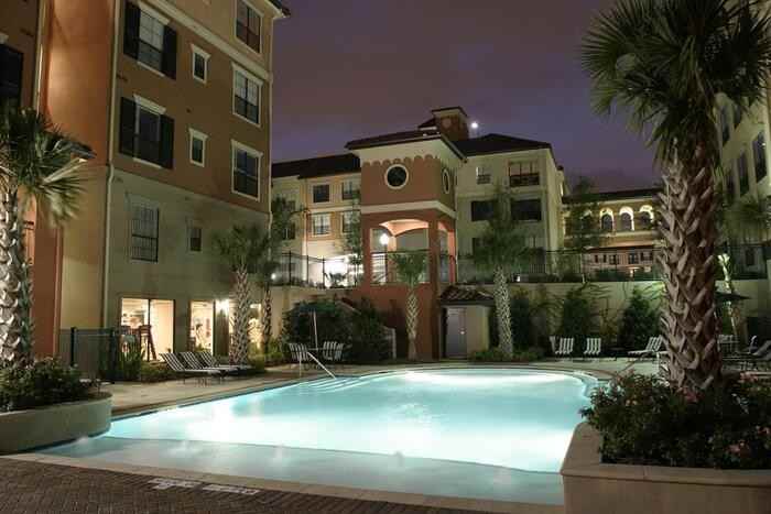 320 Jackson Hill St #B1 - Photo 3 of 26