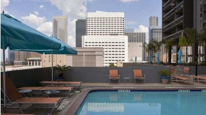 1617 Fannin St #C1 - Photo 3 of 16