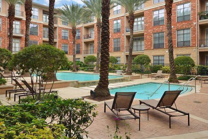 2660 Augusta Dr #C2 - Photo 7 of 28