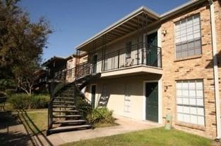 855 Greens Rd #C1 - Photo 1 of 1