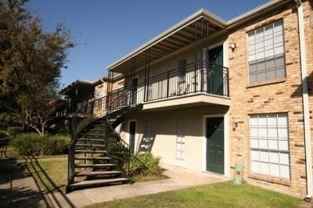 855 Greens Rd #B2 - Photo 1 of 1