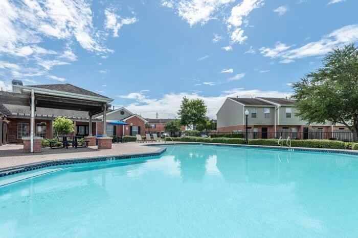 7500 Emmett F Lowry Expy #D1 - Photo 4 of 19