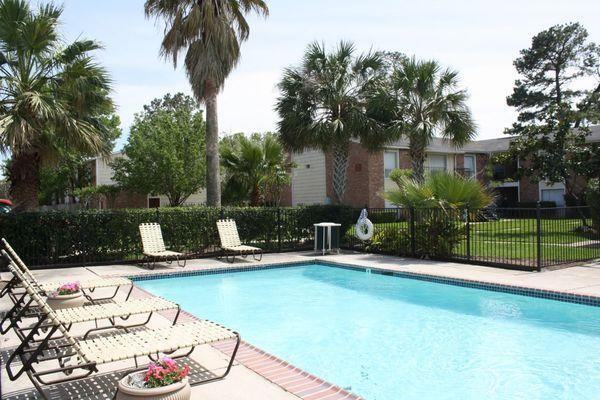 7133 Oakwood Glen Blvd #B1 - Photo 4 of 26