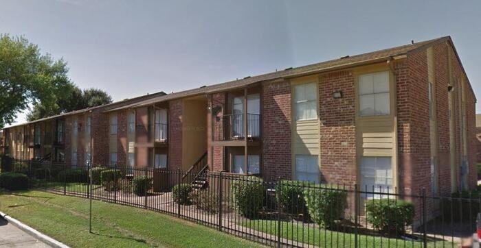 3401 Ocee St #C2 - Photo 3 of 6